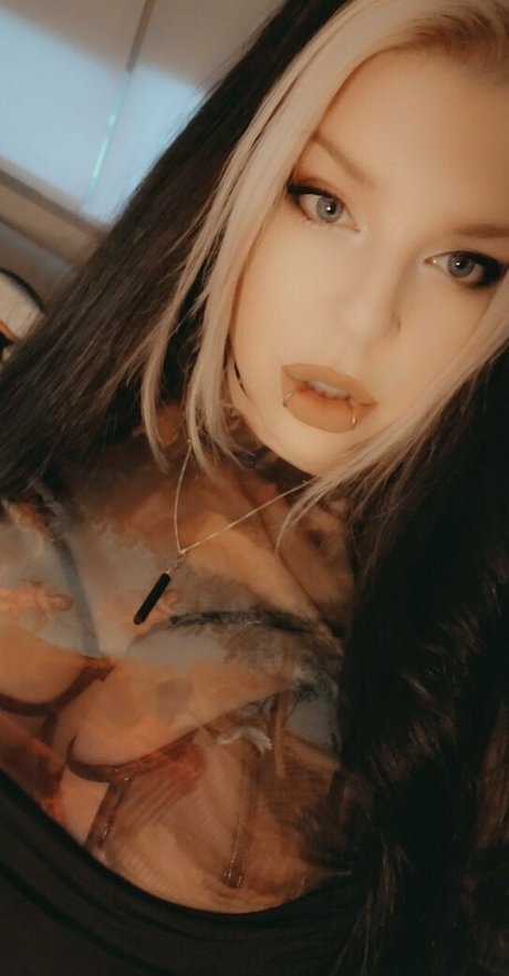 ゲイの乳首OnlyFans パーフェクト 写真