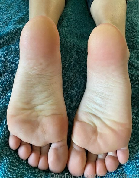 myposedtoes 無料モデル 画像