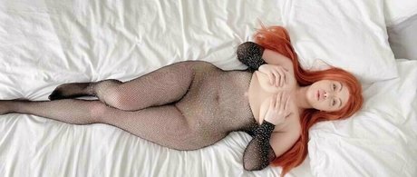 クリスマスヌードOnlyFans 美しいヌード 画像