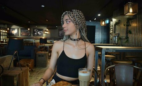 smile2003 ポルノスター ホット 画像