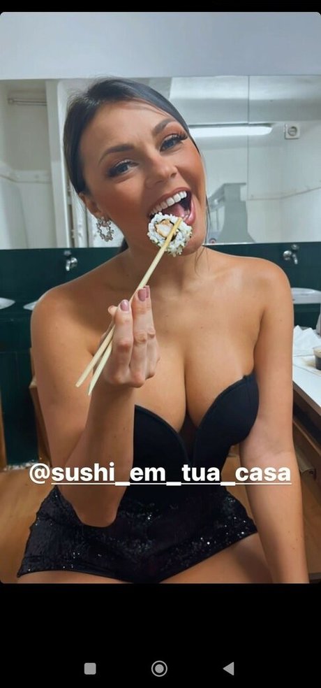 セクシーな巨乳OnlyFans 美しいヌード 画像