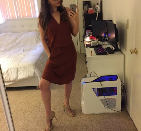 縛られたOnlyFans ヌード 画像