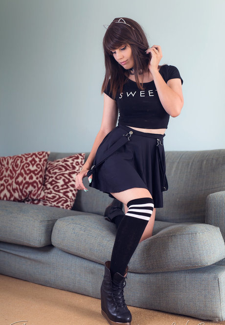 アジア人のティーンの足 オンリーファンズ えろた 写真