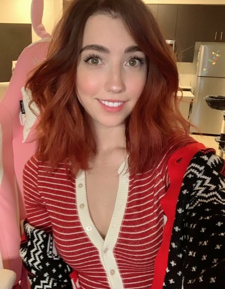 クリスマスヌードOnlyFans ホットセックス 画像