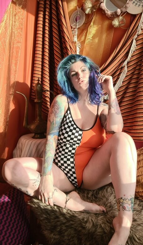 roguewildinc 高品質モデル 写真