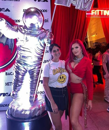 Justina Valentine ヌード女優 写真