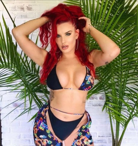 Justina Valentine かわいいモデル 写真