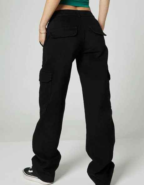 痩せたアジア人ティーン OnlyFans セクシー 写真