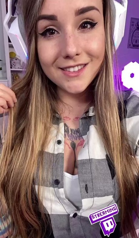 Missrage セクシーなポルノスター 画像