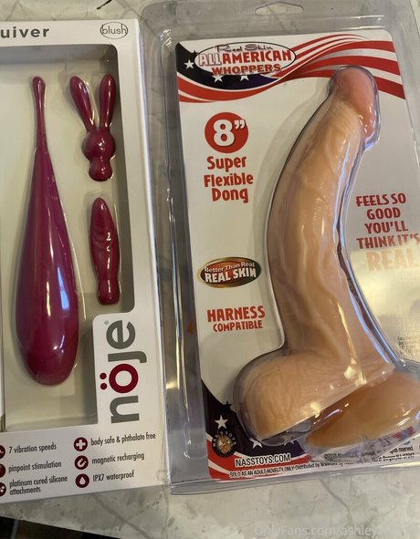 pusssssssyfairyyy ヌード女優 画像