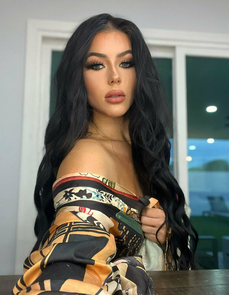 kyliescreamsvip 最高のスター 写真