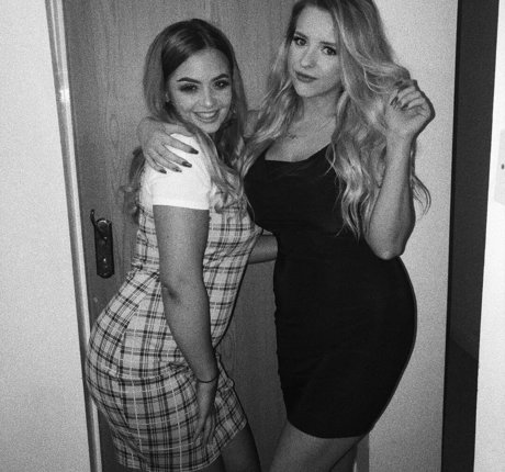 フィットネスインフルエンサーオンリーファンズ ホットxxx ギャラリー