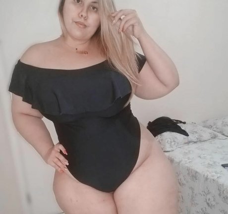 Bianca Novaes ポルノスター トップ 写真