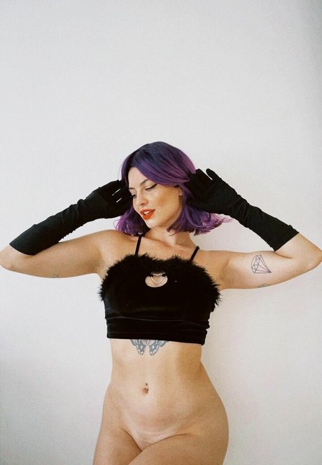 Marceli Cardozo セクシーなスター 写真