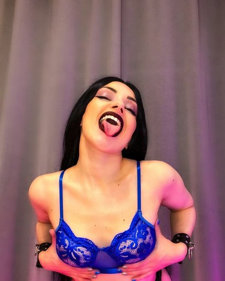 Lilxstasia 裸モデル 写真