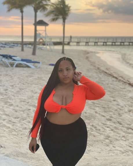 アラブのティーンズオンリーファンズ ホットセックス 写真