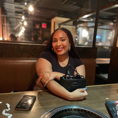 スマイルオンリーファンズ HD 写真