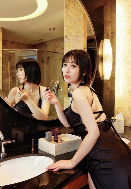 ウェブカメラ オンリーファンズ 無料ポルノ 画像