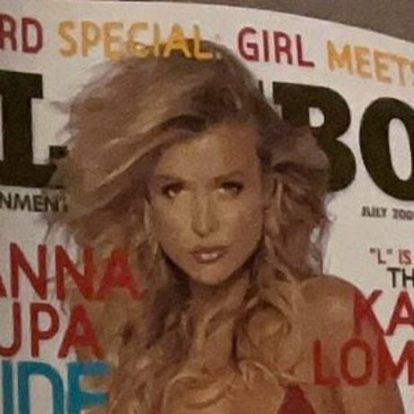 ヌード教師オンリーファンズ ヌード 写真