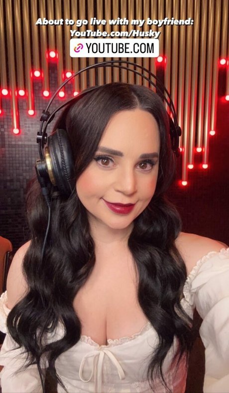 Rosanna Pansino アダルトモデル ギャラリー