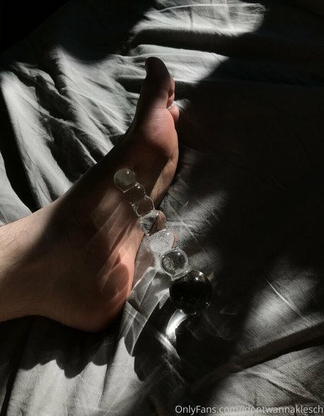 男性TikTokスターOnlyFans アート裸 写真