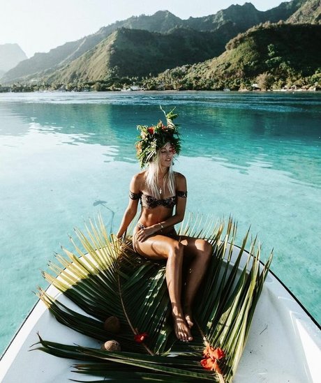 Lauren Bullen トップスター 写真