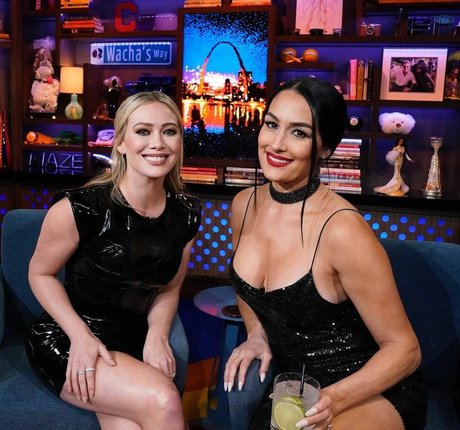 マイクロTバックOnlyFans ポルノ ギャラリー