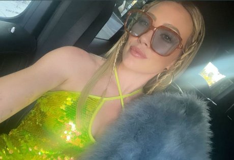 赤毛のソロOnlyFans 無料セックス 画像