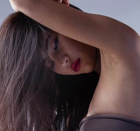 Fionaylin アダルトスター 画像