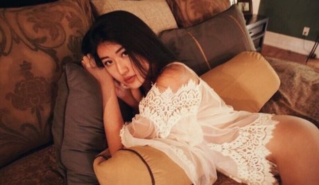 Fionaylin モデル 画像