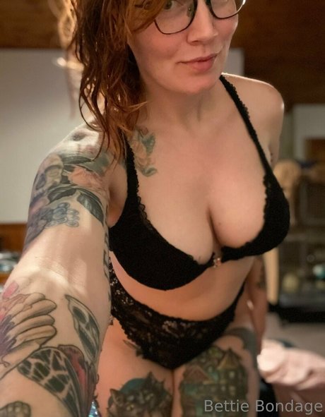 ハンズオンリーファン アダルト無料 写真