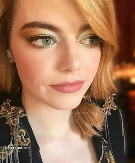 英国のティーンオンリーファン セクシーヌード 写真