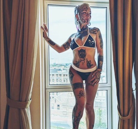 skormo83 かわいいポルノスター 画像