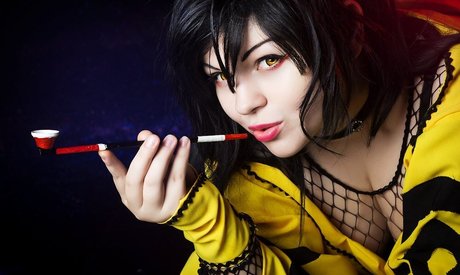 騎乗位熟女OnlyFans 美しい裸 写真