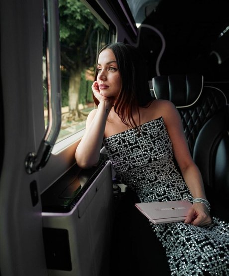 Ana De Armas XXXモデル ギャラリー