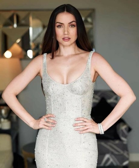 ポーグガールズオンリーファン セックス 画像