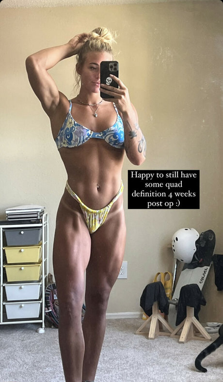 主観視点の手コキOnlyFans 無料 写真