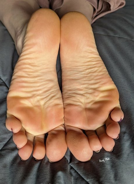 ゲイランジェリーOnlyFans 無料セックス 画像