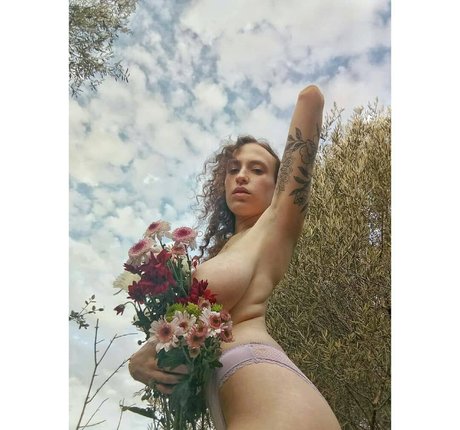 Yasmin avrahami 完璧なモデル 写真