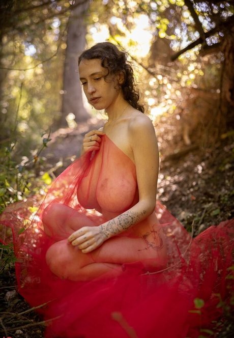 ロシアのお母さんOnlyFans ポルノグラフィック 写真