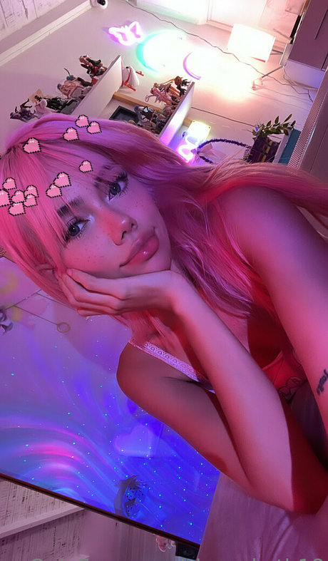 ジンジャートゥインクオンリーファンズ 無料 画像