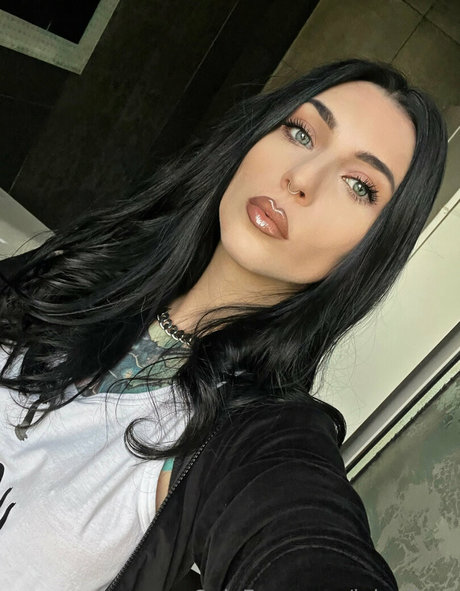 inkedines セックススター ギャラリー