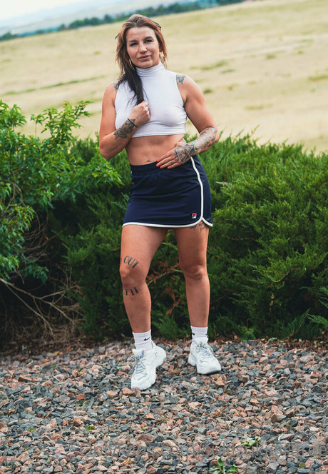 バレーボール オンリーファンズ ホットセックス 写真