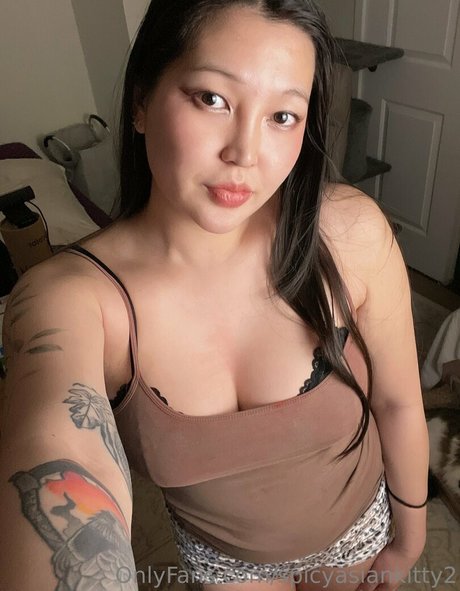 spicyasiankitty2 可愛いモデル 画像