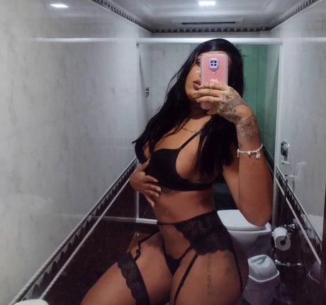 小人ヌードオンリーファンズ ホットヌード アーカイブ