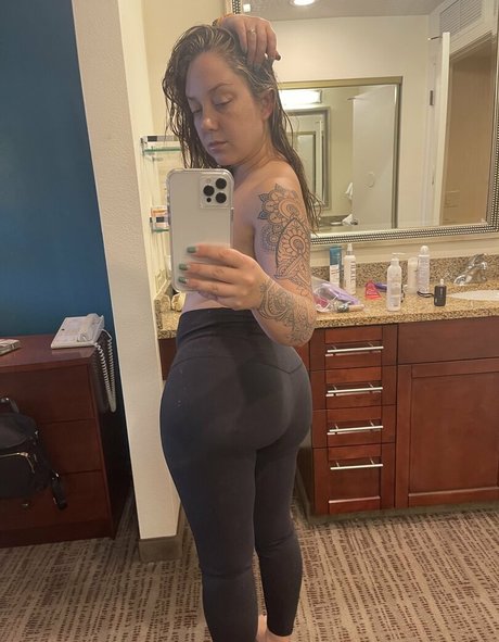 黒猫のOnlyFans セクシー 画像