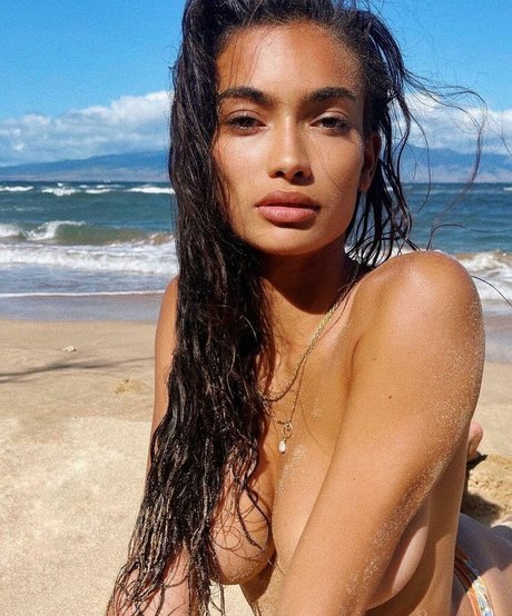 Kelly Gale ポルノモデル ギャラリー