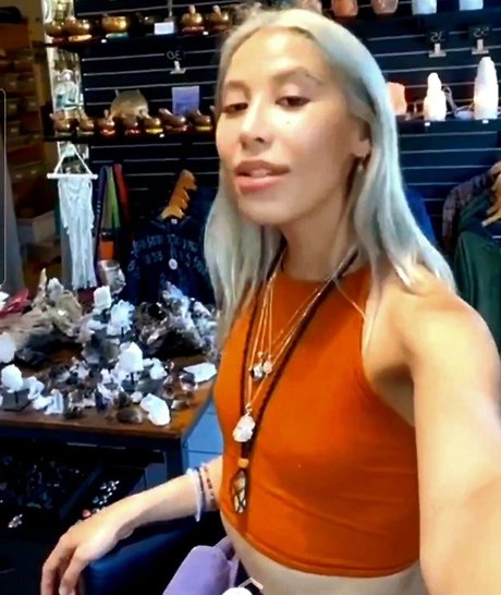 Charisma Kain 素敵なモデル 写真