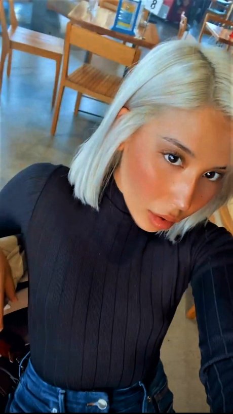 熟女のおまんこオンリーファンズ ポルノグラフィック 写真