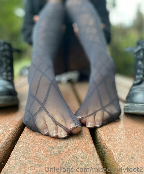 曲線美のランジェリーOnlyFans アートポルノ ギャラリー